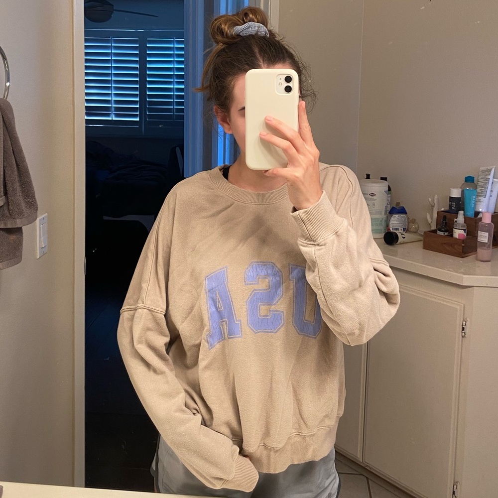 Crewneck
